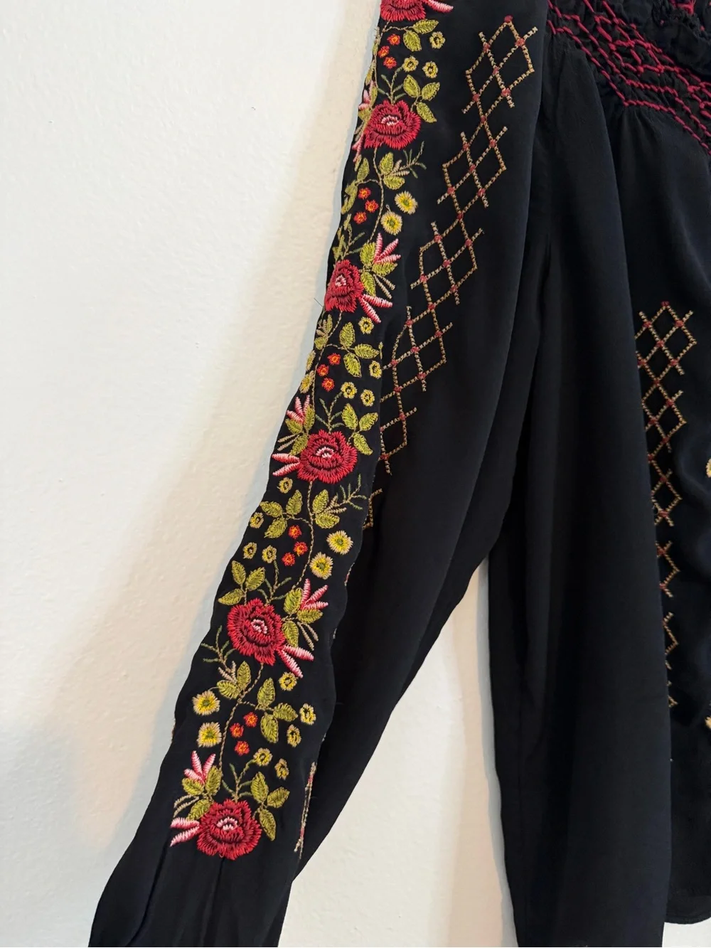 J.Jill Blouse Black Embroidered Peasant Top Size XLarge Bohemian Romantic - Picture 2 of 10